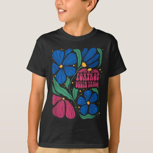 Grappige Foxdraaft Deltas Tangos Flower Boho T-shirt (Voorkant)