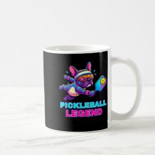Grappige Franse buldog speelt op een pickleballbaa Koffiemok