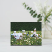 Grappige Fubby poppetjes die kamperen. Briefkaart (Staand voorkant)