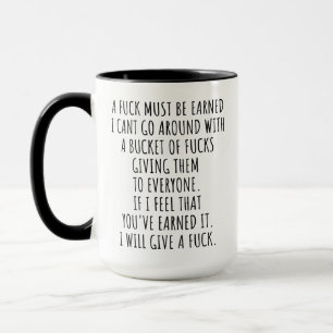 Grappige Gag Gift ongepaste een f * ck moet worden Mok