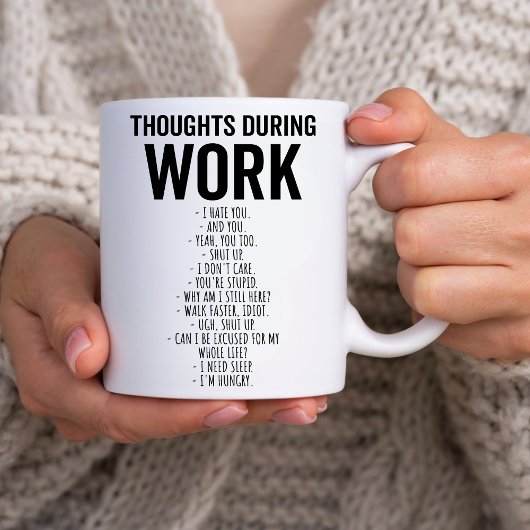 Grappige gedachten van collega's tijdens het werk tweekleurige koffiemok