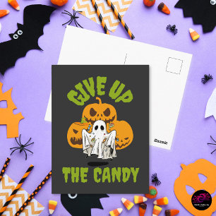 Grappige Geest Geeft de Snoep Op Halloween Briefkaart