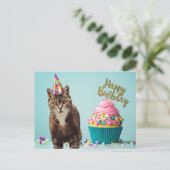 Grappige Gefeliciteerd Verjaardag Kat met Cupcake Briefkaart (Staand voorkant)