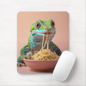 Grappige gekko eten spaghetti muismat (Met muis)
