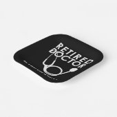 Grappige gepensioneerde arts citeert medische pens papieren bordje (Gebogen)