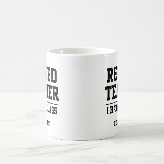 Grappige gepersonaliseerde gepensioneerde leraar M Koffiemok (Center)