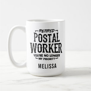 Grappige gepersonaliseerde gepensioneerde postbode koffiemok