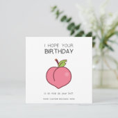 Grappige gepersonaliseerde perzik-thema verjaardag feestdagenkaart (Staand voorkant)