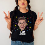 Grappige gepersonaliseerde verjaardagsfeestje aang t-shirt<br><div class="desc">Injecteer een dosis lachen en gepersonaliseerd plezier in het verjaardagsbash met ons Funny Personalized Birthday Party Custom Photo T-Shirt. Dit shirt is niet zomaar een gewoon t-shirt; het is een hilarische en gedenkwaardige manier om de eregast te vieren. Met een grappig verjaardagsovereenkomend shirt ontwerp, kunt u het shirt aanpassen met...</div>