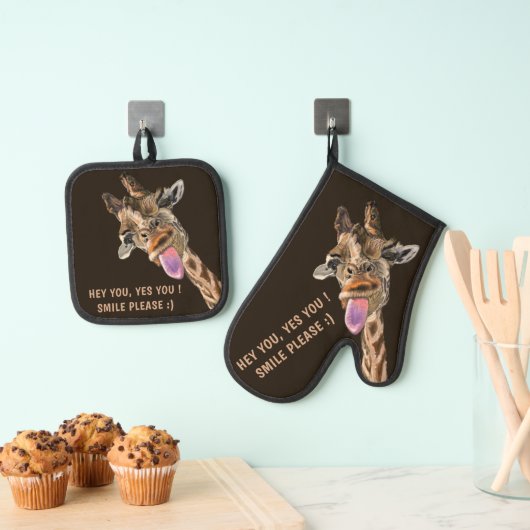 Grappige Giraffe aangepaste tekst en kleur Ovenwant & Pannenlap Set (Insitu(Ophanging))