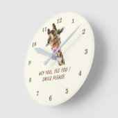 Grappige Giraffe klok met aangepaste tekst en kleu (Hoek)