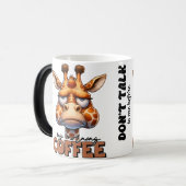 Grappige Giraffe Mok - 'Praat niet met me voor mij (Voorkant links)