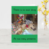 Grappige Golden Retriever met veel kerstcadeaus Kaart (Gele Bloem)