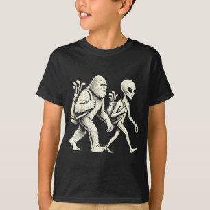 Grappige Golf Bigfoot Sasquatch Alien Ufo Golfer T-shirt