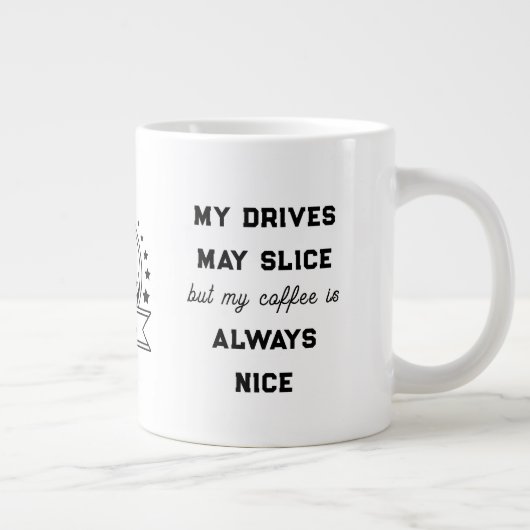 Grappige Golf en Koffie Pun Typografie Gepersonali Grote Koffiekop (Rechts)