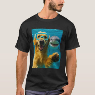 Grappige Goud Retriever Hond Selfie met Haai Oceaa T-shirt