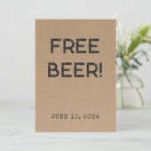 Grappige Gratis Bier 2026 Afstudeerfeest Uitnodigi Kaart (Staand voorkant)