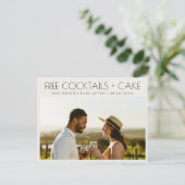 Grappige Gratis Cocktails Cake Bruiloft Save the D Aankondigingskaart (Staand voorkant)