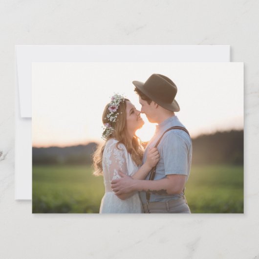 Grappige Gratis Drankjes Moderne Foto Huwelijk Save The Date (Achterkant)