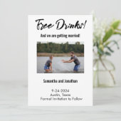 Grappige Gratis Drankjes Save the Date Kaart (Staand voorkant)