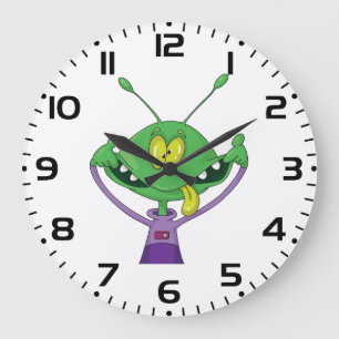 Grappige Groene Alien Maakt Domme Gezicht Grote Klok