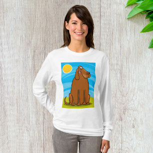 Grappige grote bruine hond die in de zon zit t-shirt