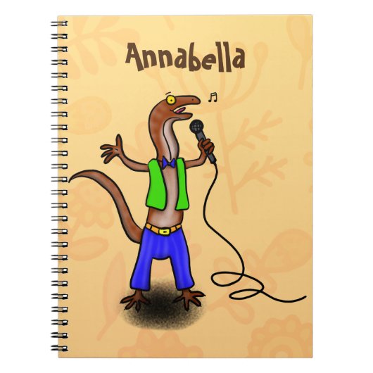Grappige hagedis die zingt met microfoon cartoon notitieboek (Voorkant)