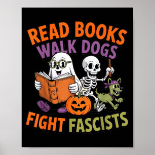 Grappige Halloween Activist Leest Boeken Loopt met Poster