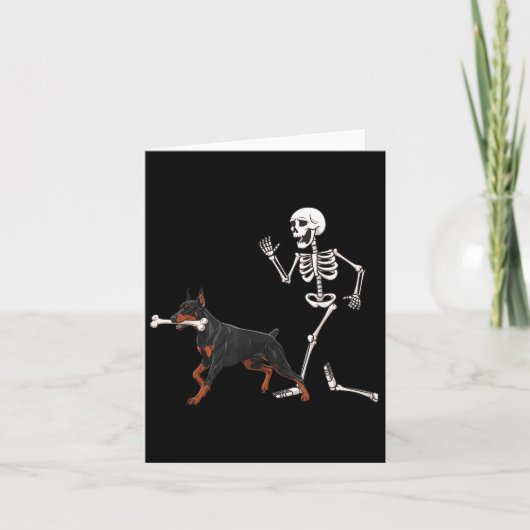 Grappige Halloween Doberman Nscher en Skeleton Kaart (Voorkant)