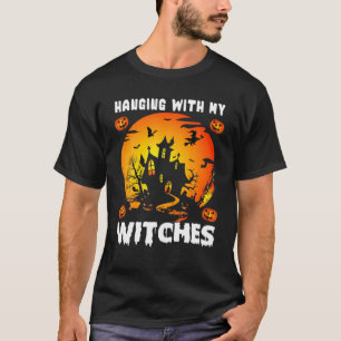 Grappige Halloween heks opknoping met mijn heksen T-shirt