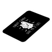 Grappige Halloween Kattengeest Vergeet Snoep Geef Magneet (Linkerzijde)