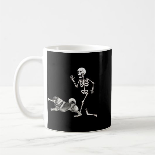 Grappige Halloween Keeshond En Skelet Koffiemok (Links)