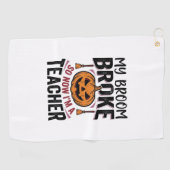 Grappige Halloween Leraar Bezem Gebroken Vector On Golfhanddoek (Horizontaal)