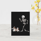 Grappige Halloween Shih Tzu en Skeleton Kaart (Gele Bloem)