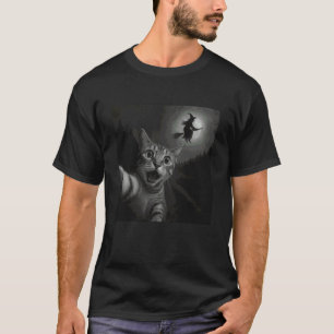Grappige Halloween Verraste Bang Kat Selfie Heks T-shirt