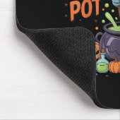 Grappige Halloween weerwolf tijd om de pot te roer Muismat (Hoek)