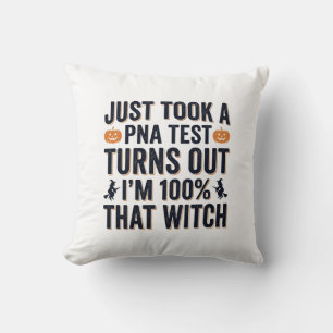Grappige Heks Test Halloween Citaat Vector Design_ Kussen