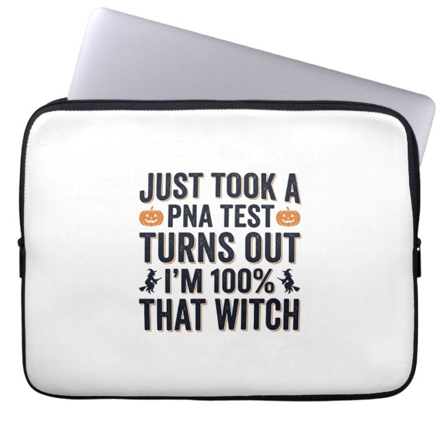 Grappige Heks Test Halloween Citaat Vector Design_ Laptop Sleeve (Voorkant)