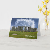Grappige het verouderen van Stonehenge verjaardag Kaart (Gele Bloem)