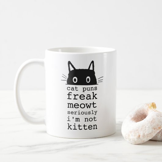 Grappige Hilarious Cat Puns Freak Meowt Koffiemok (Met donut)