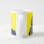 Grappige Hillary zegt Lock Trump Up Grote Koffiekop (Achterkant)