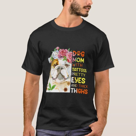 Grappige hond getatoeëerd moeder om hondenmoeder m t-shirt (Voorkant)