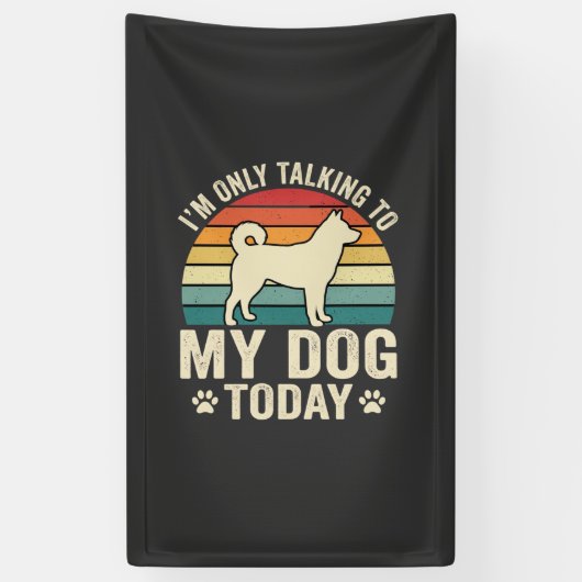 Grappige Hond Praat Retro Zonsondergang Spandoek (Verticaal)