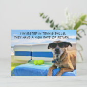 Grappige hond tennis ballen pensioen elke gelegenh feestdagenkaart (Staand voorkant)