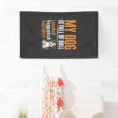 Grappige Hond Vol Met Stier Ontwerp Spandoek (Insitu)