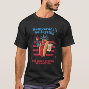 Grappige Hot Dog Democratie stort in 4 juli-protes T-shirt