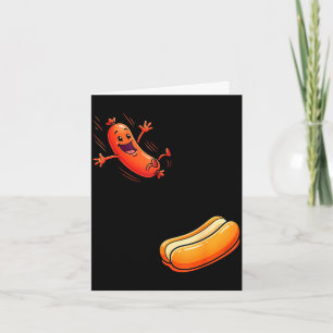 Grappige hotdog die in een broodje springt worst b kaart