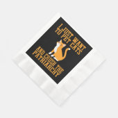 Grappige huiskatten en verpletteren het patriarcha servet (Hoek)