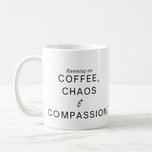 Grappige humorvolle verpleegster koffie en compass koffiemok
