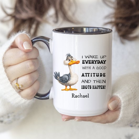 Grappige "Idiots Happen" Angry Duck Gepersonalisee Tweekleurige Koffiemok